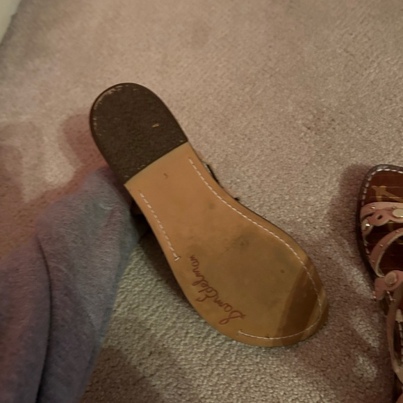 Sam Edelman Geren Flat Sandal - Picture 5 of 5